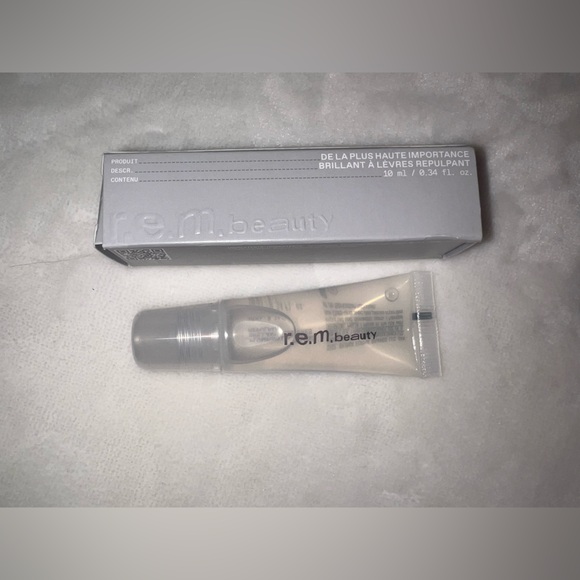 Luxury Makeup Bundle – Armani, Tatcha (2 Shades), Mally LE + More - Picture 3 of 13